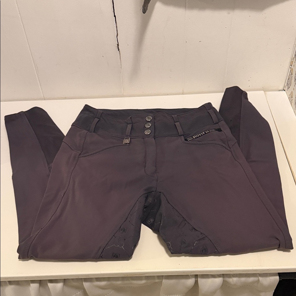 Woman’s Gray Romfh Full Seat Riding Breeches.  Size 26.